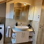 Bachfischer Apartment *